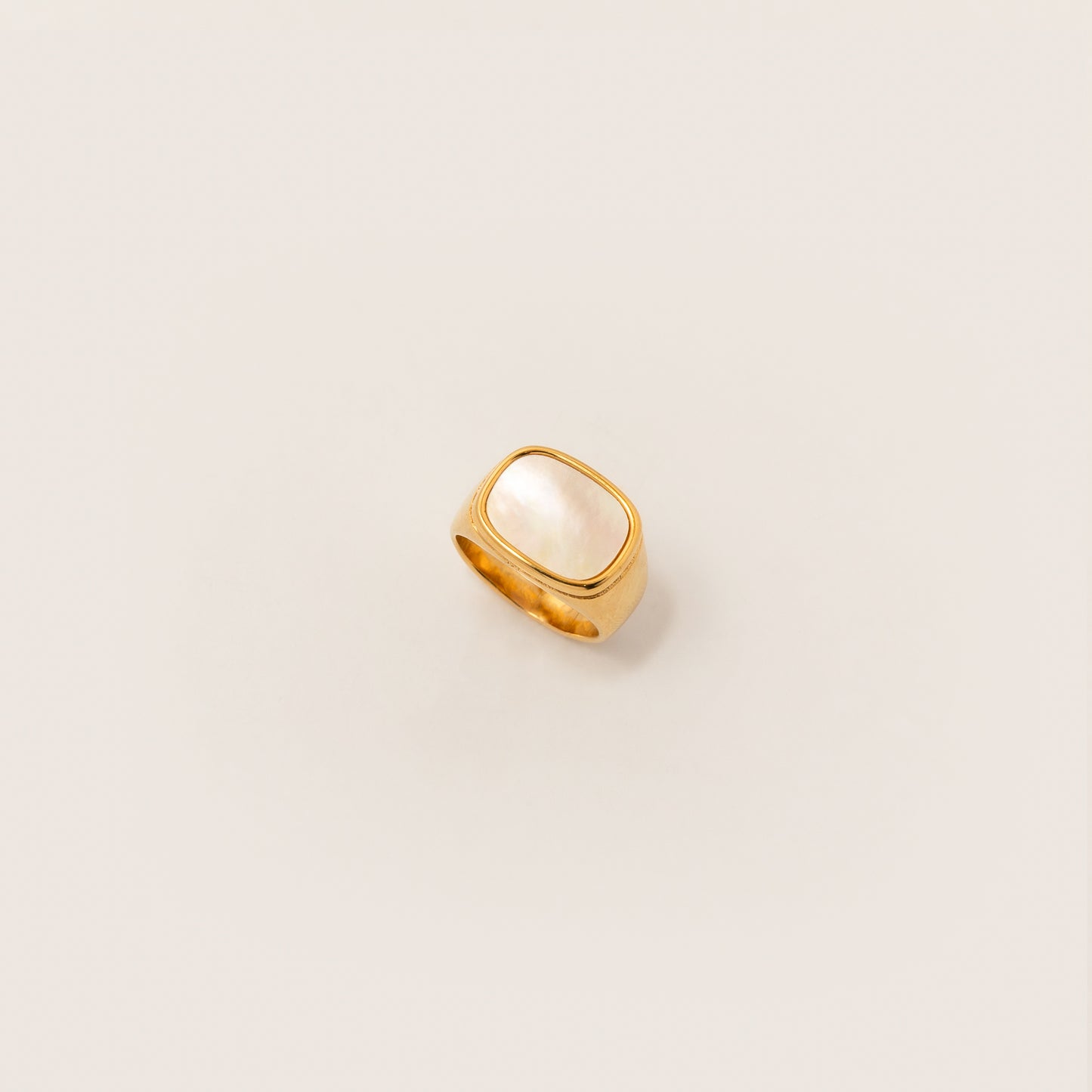 Anillo Emily
