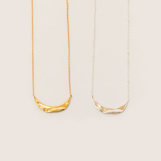 Collar plata y oro medialuna